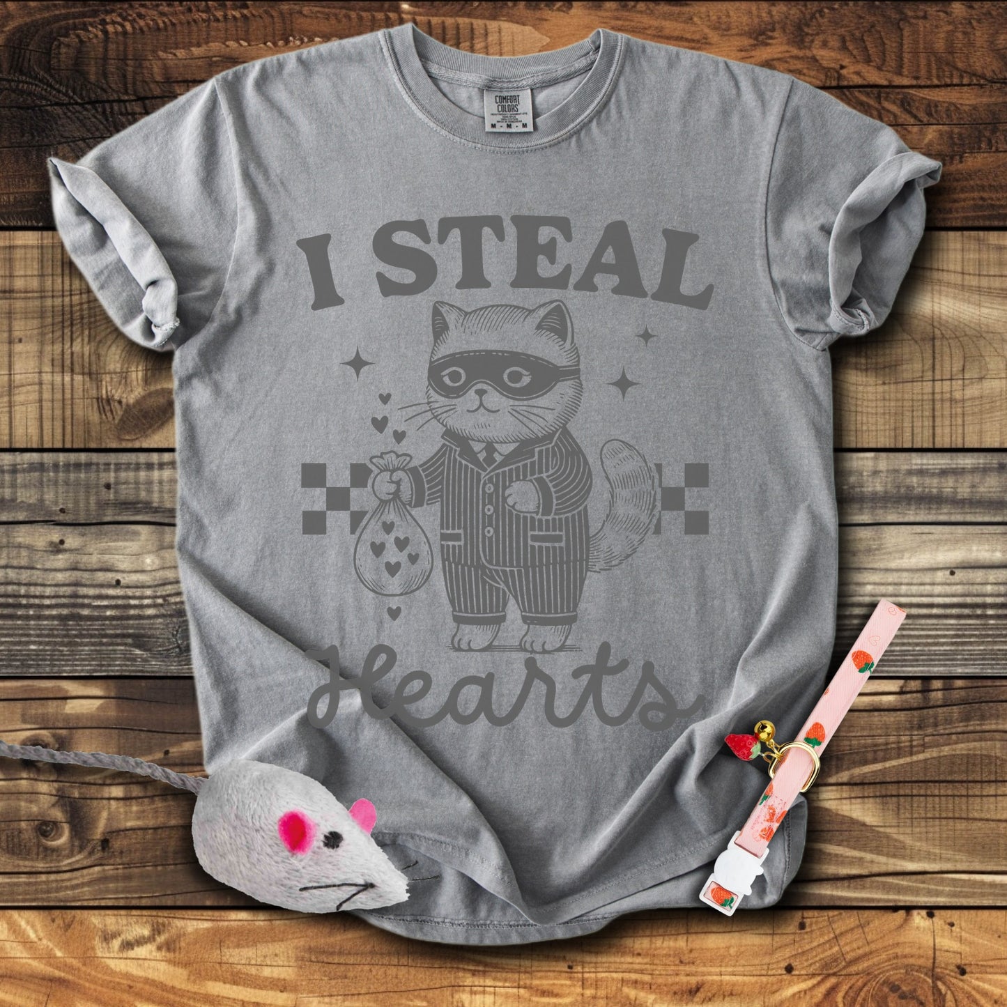 I Steal Hearts (Cat) T-Shirt