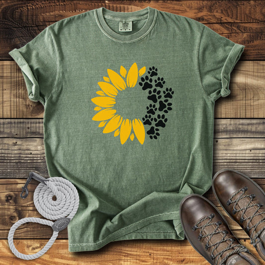 Sunflower & Paws